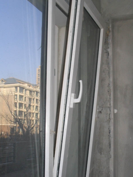 平開(kāi)窗改平開(kāi)內(nèi)倒窗